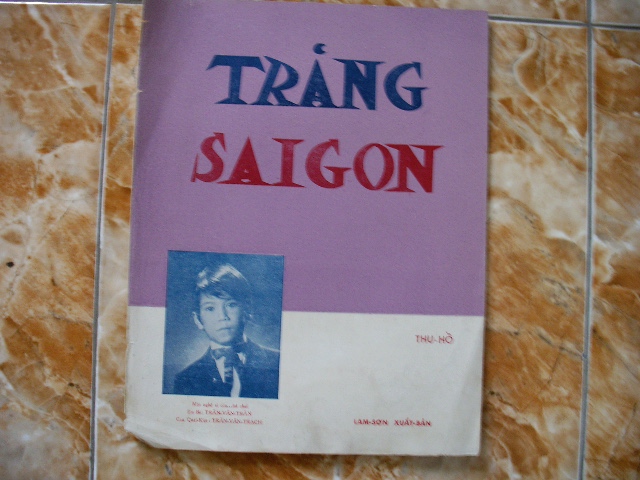 Name:  trăng sài gòn.JPG
Views: 4316
Size:  172.1 KB