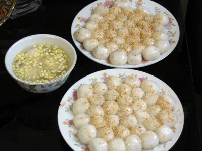 Name:  Banh troi banh chay.jpg
Views: 6922
Size:  35.4 KB