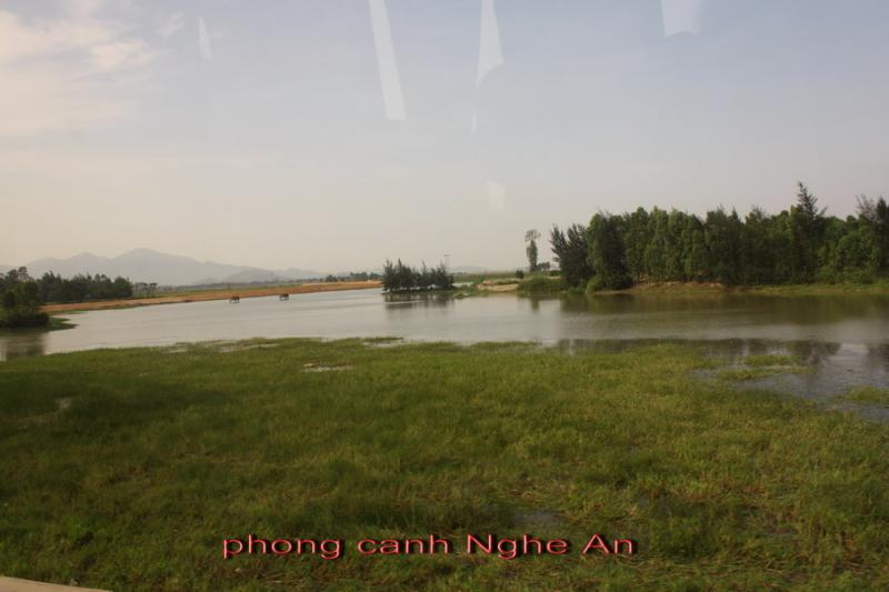 Name:  Copy (2) of phong canh Nghe An.jpg
Views: 981
Size:  41.2 KB